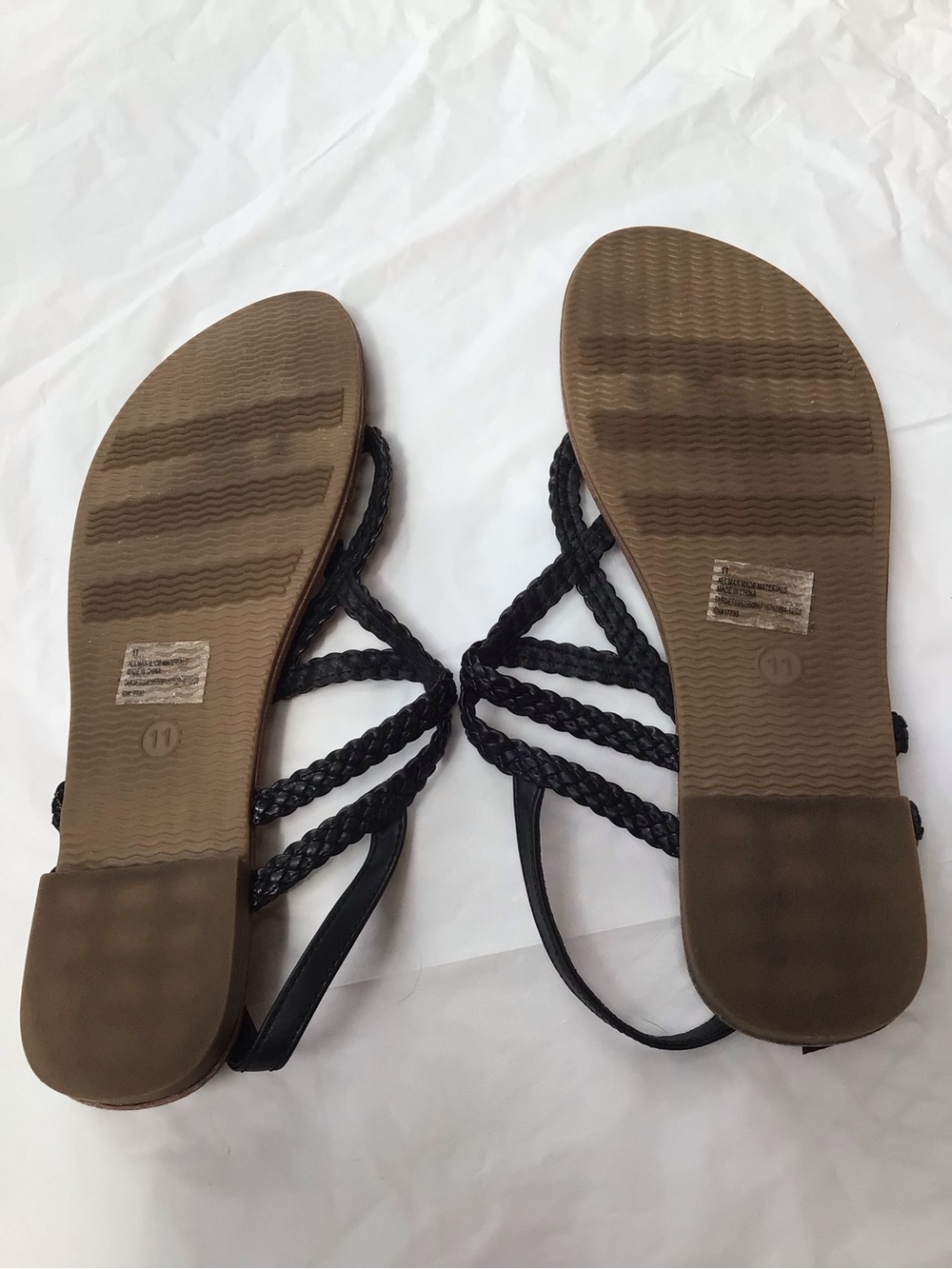 Universal Thread Black Braided Strap Sandals with Brown Footbed Size 11 - Picture 3 of 5